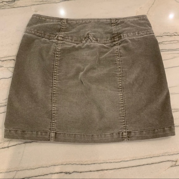 Gap Corduroy Skirt - Picture 7 of 11